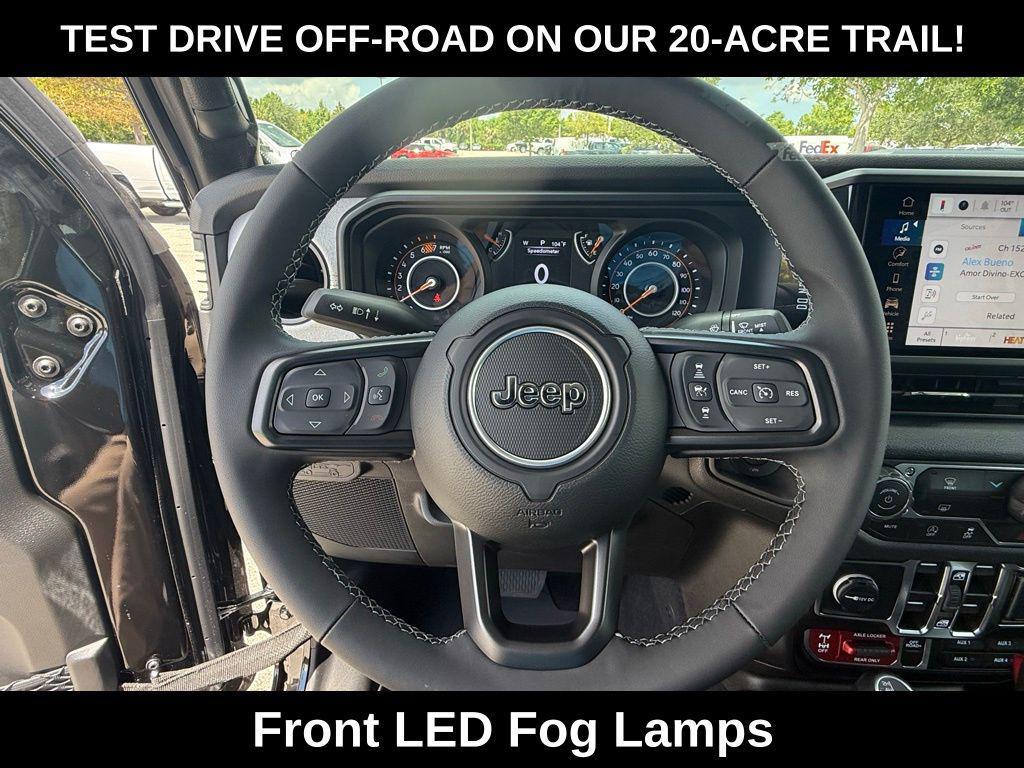 new 2025 Jeep Wrangler car, priced at $41,285