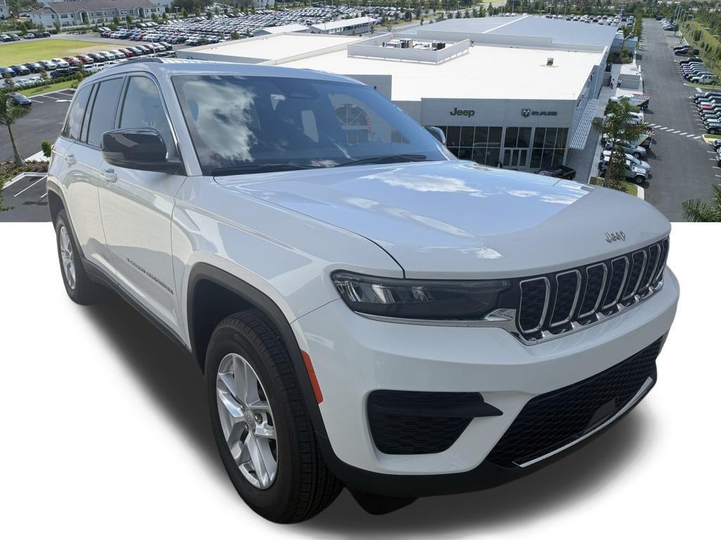 used 2025 Jeep Grand Cherokee car, priced at $31,545