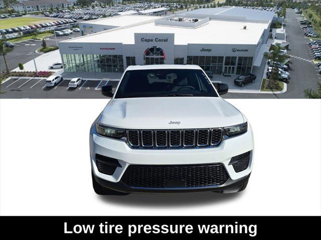 new 2025 Jeep Grand Cherokee car, priced at $38,334