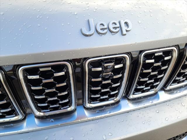new 2024 Jeep Grand Cherokee car, priced at $58,879