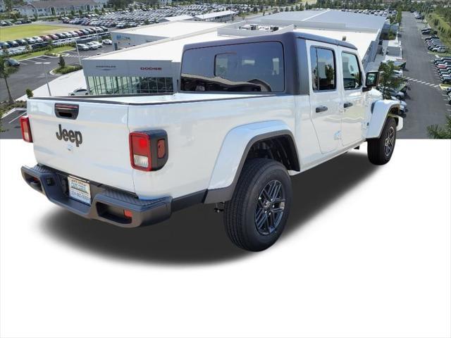 new 2024 Jeep Gladiator car, priced at $35,754