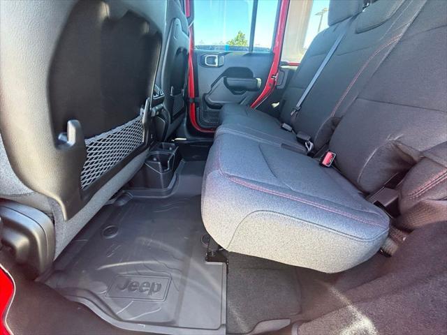 new 2025 Jeep Wrangler car, priced at $55,581