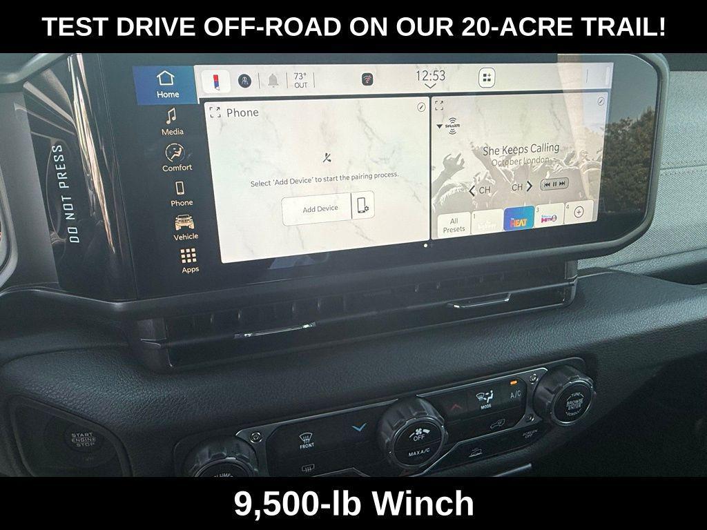 new 2025 Jeep Wrangler car, priced at $61,385