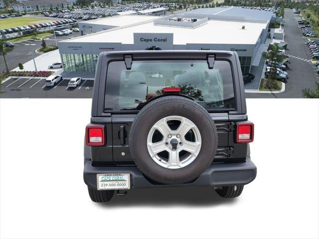 used 2022 Jeep Wrangler Unlimited car, priced at $28,921