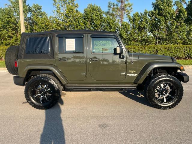 used 2015 Jeep Wrangler Unlimited car, priced at $21,497