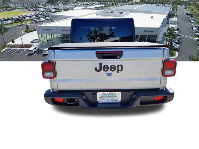 new 2024 Jeep Gladiator car, priced at $41,946