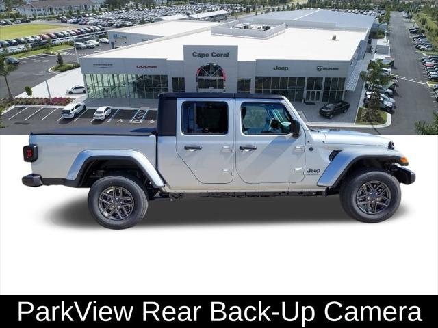 new 2024 Jeep Gladiator car, priced at $38,996