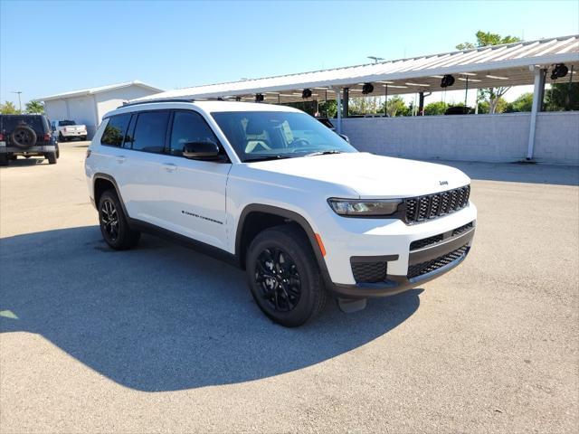 new 2024 Jeep Grand Cherokee L car, priced at $40,370