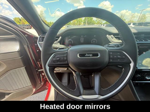 new 2025 Jeep Grand Cherokee car, priced at $41,754