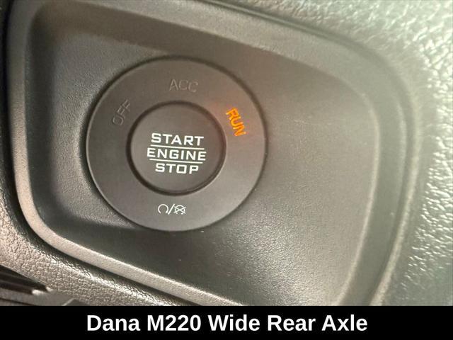 new 2025 Jeep Wrangler car, priced at $51,234