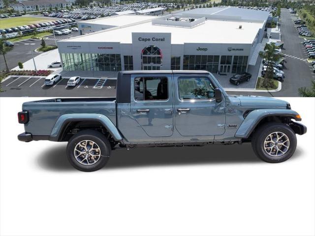 new 2024 Jeep Gladiator car, priced at $37,466