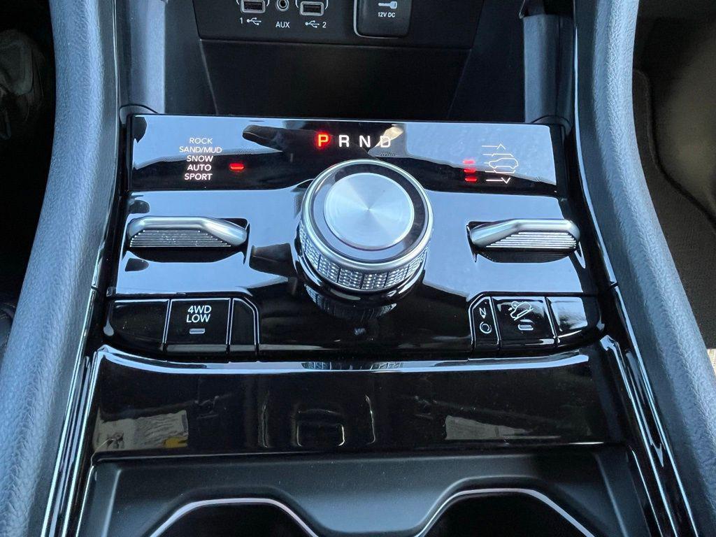 new 2025 Jeep Grand Cherokee L car, priced at $58,950