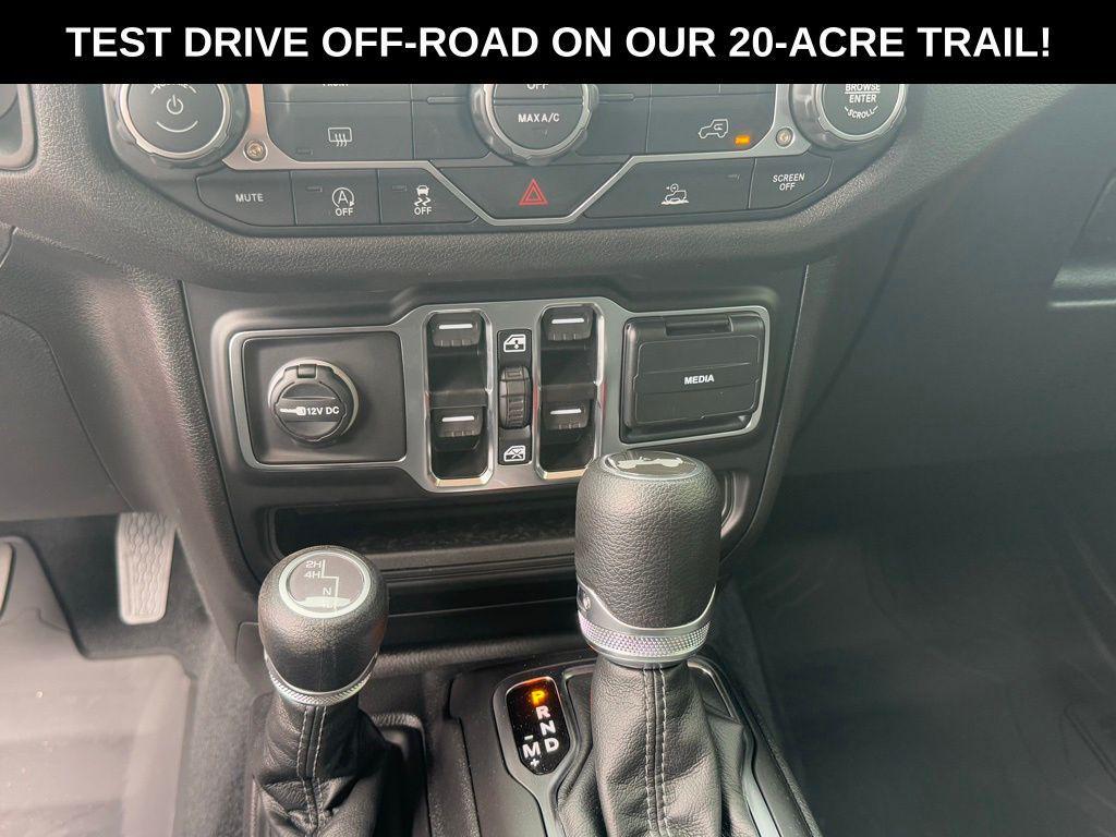 new 2026 Jeep Wrangler car, priced at $43,300