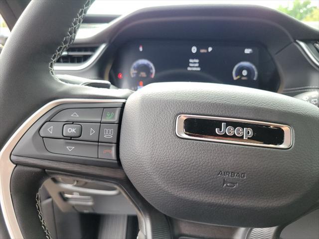 new 2025 Jeep Grand Cherokee car, priced at $45,554