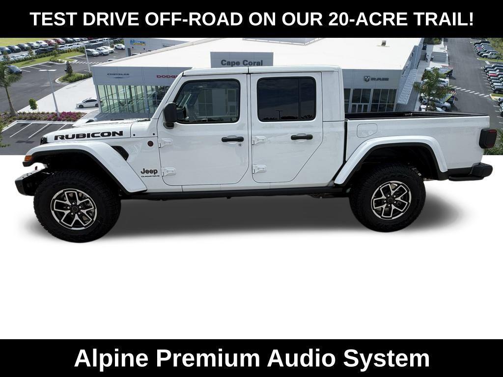 new 2025 Jeep Gladiator car, priced at $54,820