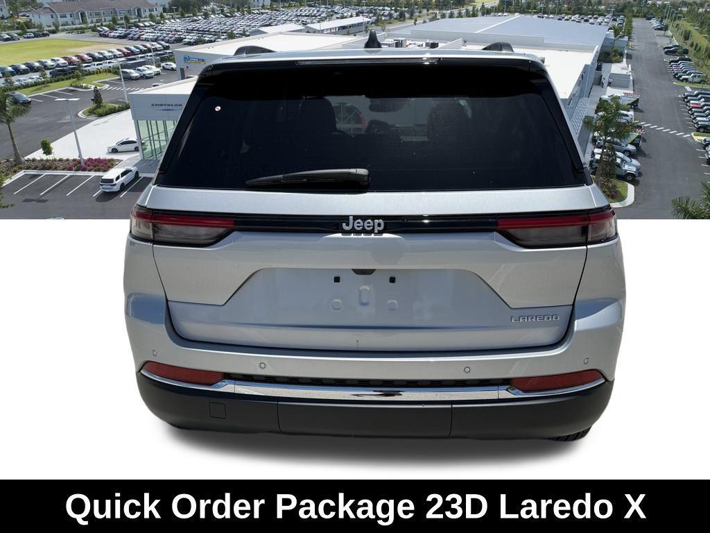 new 2025 Jeep Grand Cherokee car, priced at $35,375