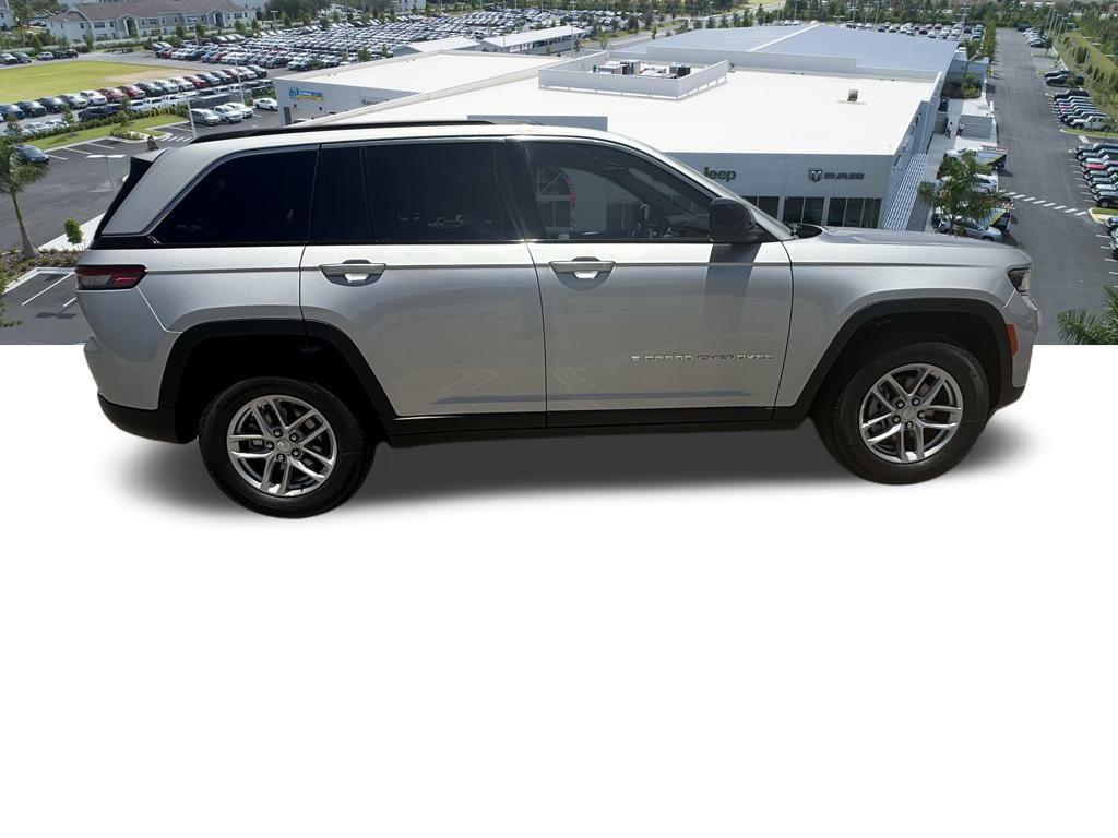 new 2025 Jeep Grand Cherokee car, priced at $35,375