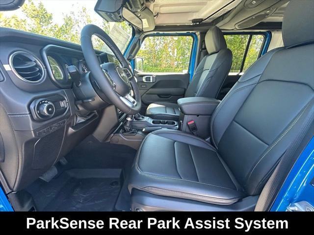 new 2025 Jeep Wrangler car, priced at $53,123