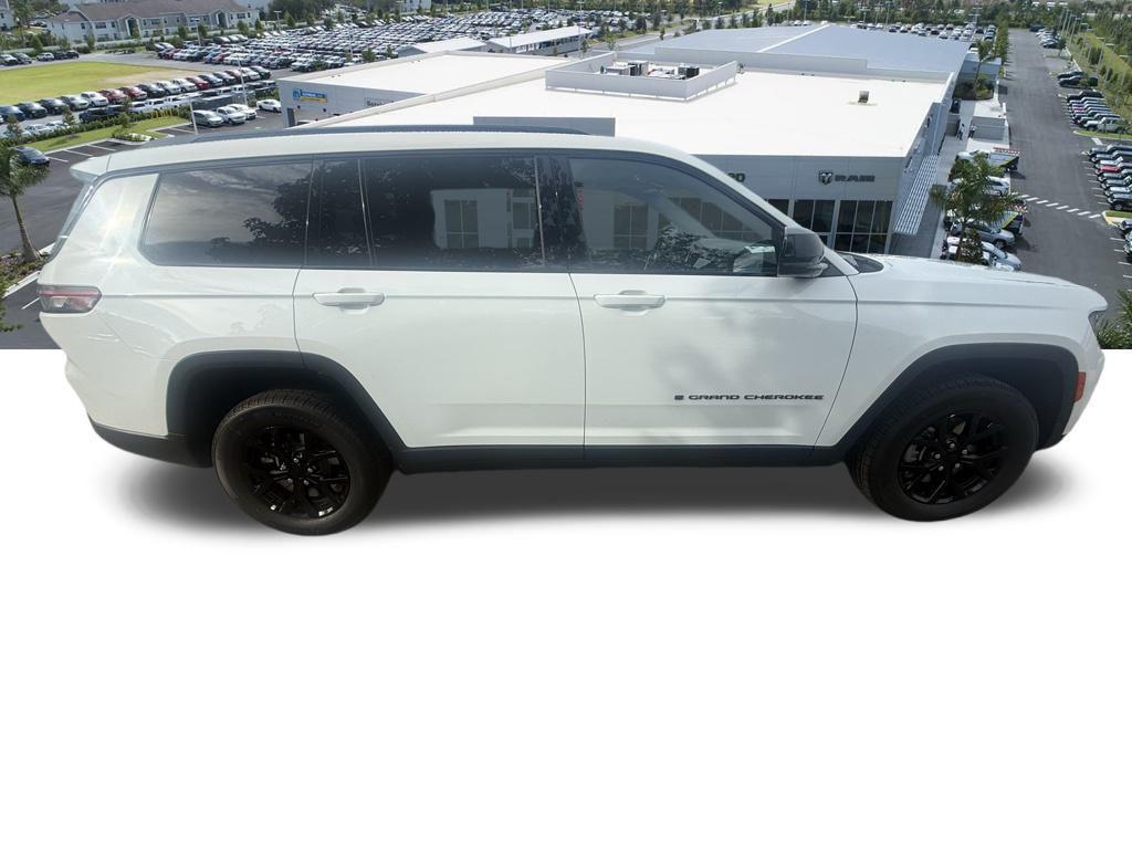 new 2025 Jeep Grand Cherokee L car, priced at $43,135