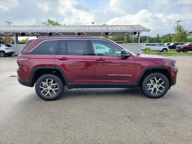 new 2024 Jeep Grand Cherokee car, priced at $44,795