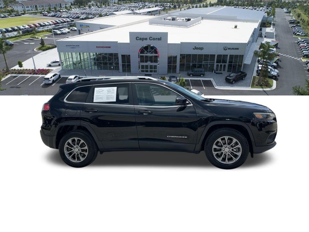 used 2020 Jeep Cherokee car, priced at $15,585