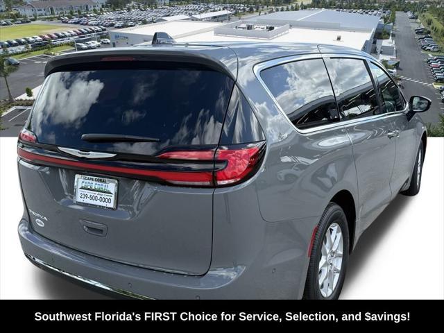new 2025 Chrysler Pacifica car, priced at $42,114