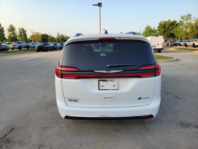 new 2024 Chrysler Pacifica car, priced at $51,618