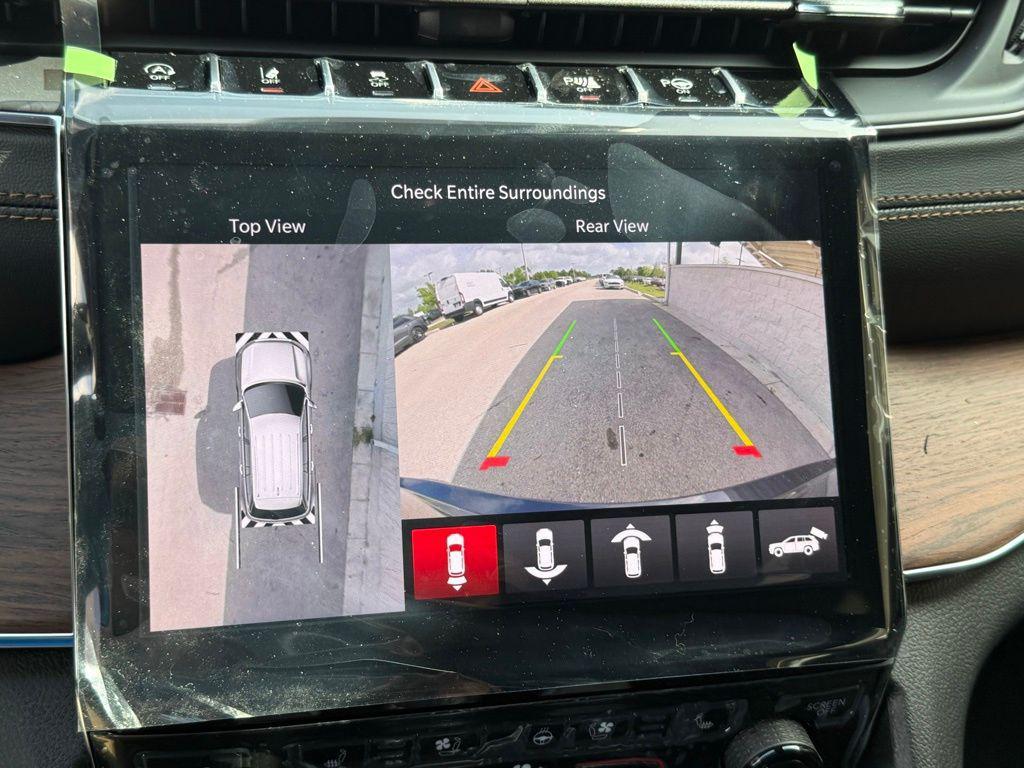 new 2025 Jeep Grand Cherokee car, priced at $58,388