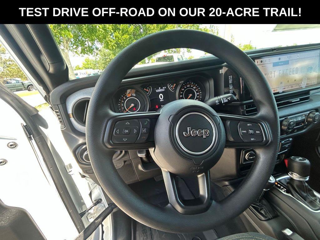 new 2025 Jeep Wrangler car, priced at $31,995