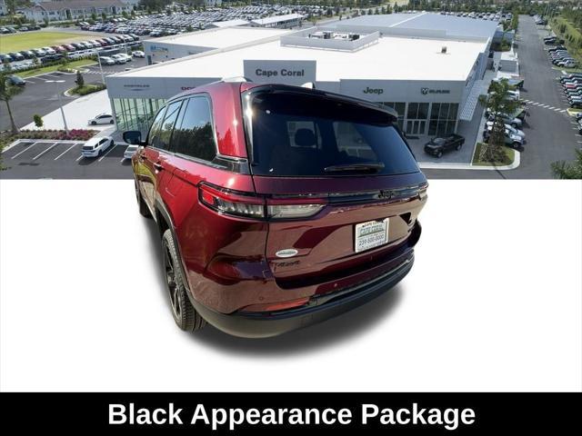 new 2025 Jeep Grand Cherokee car, priced at $43,246