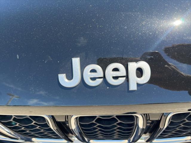 new 2025 Jeep Grand Cherokee car, priced at $53,171