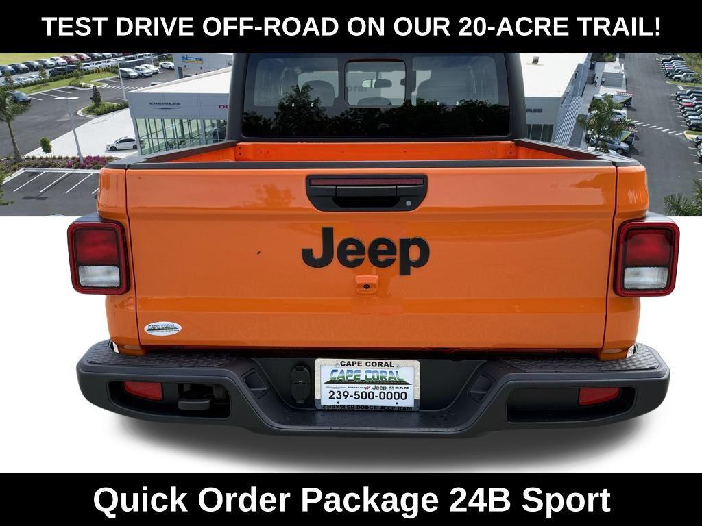 new 2025 Jeep Gladiator car, priced at $38,436