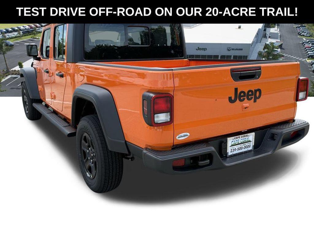 new 2025 Jeep Gladiator car, priced at $38,436