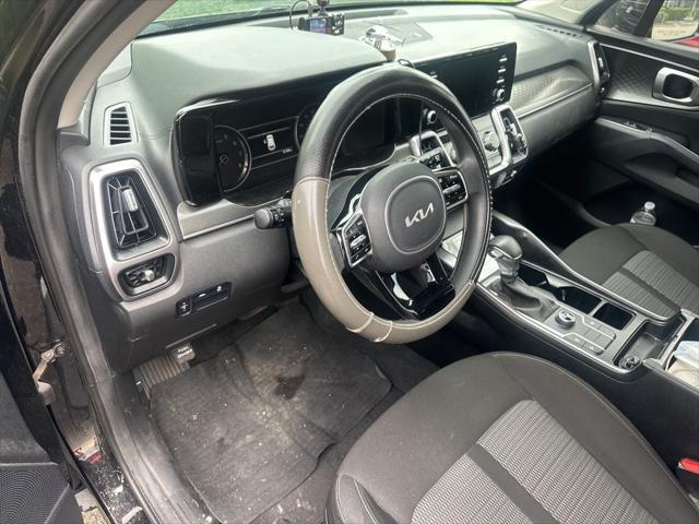 used 2022 Kia Sorento car, priced at $22,915