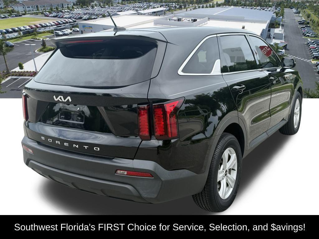 used 2022 Kia Sorento car, priced at $22,927