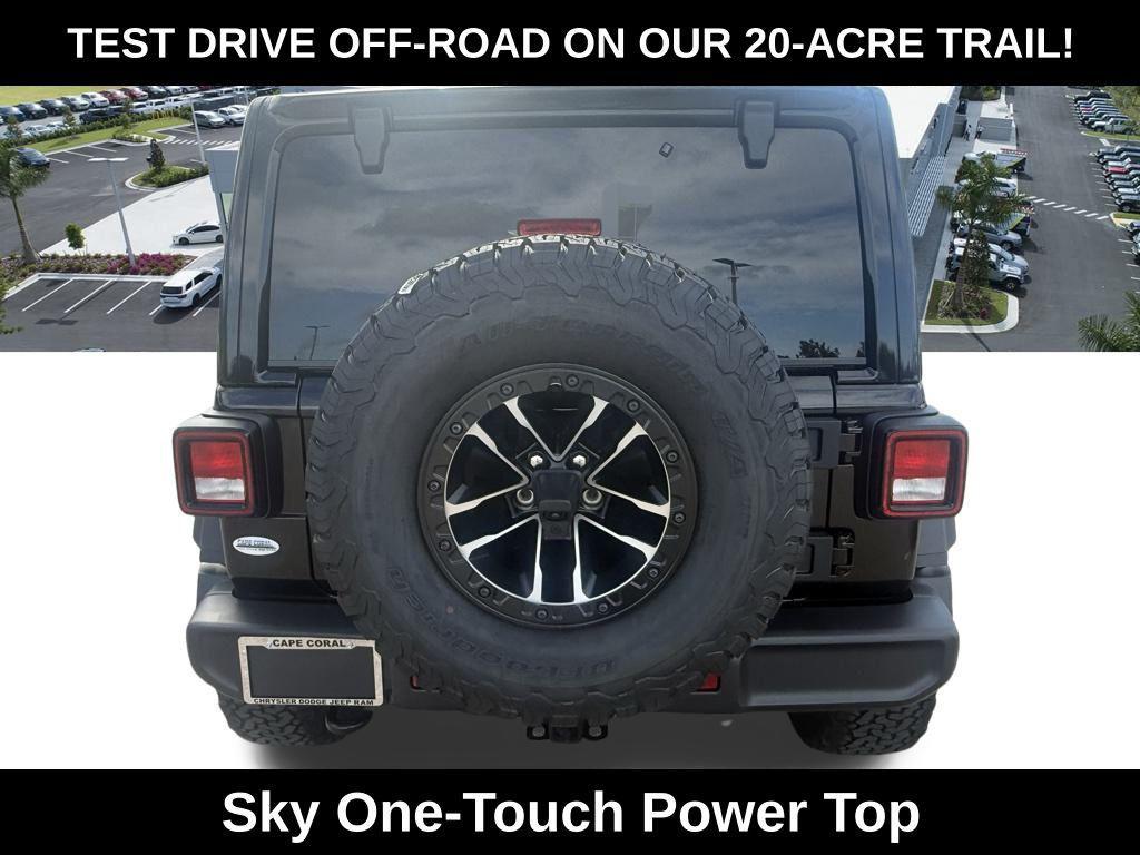 new 2025 Jeep Wrangler car, priced at $52,275
