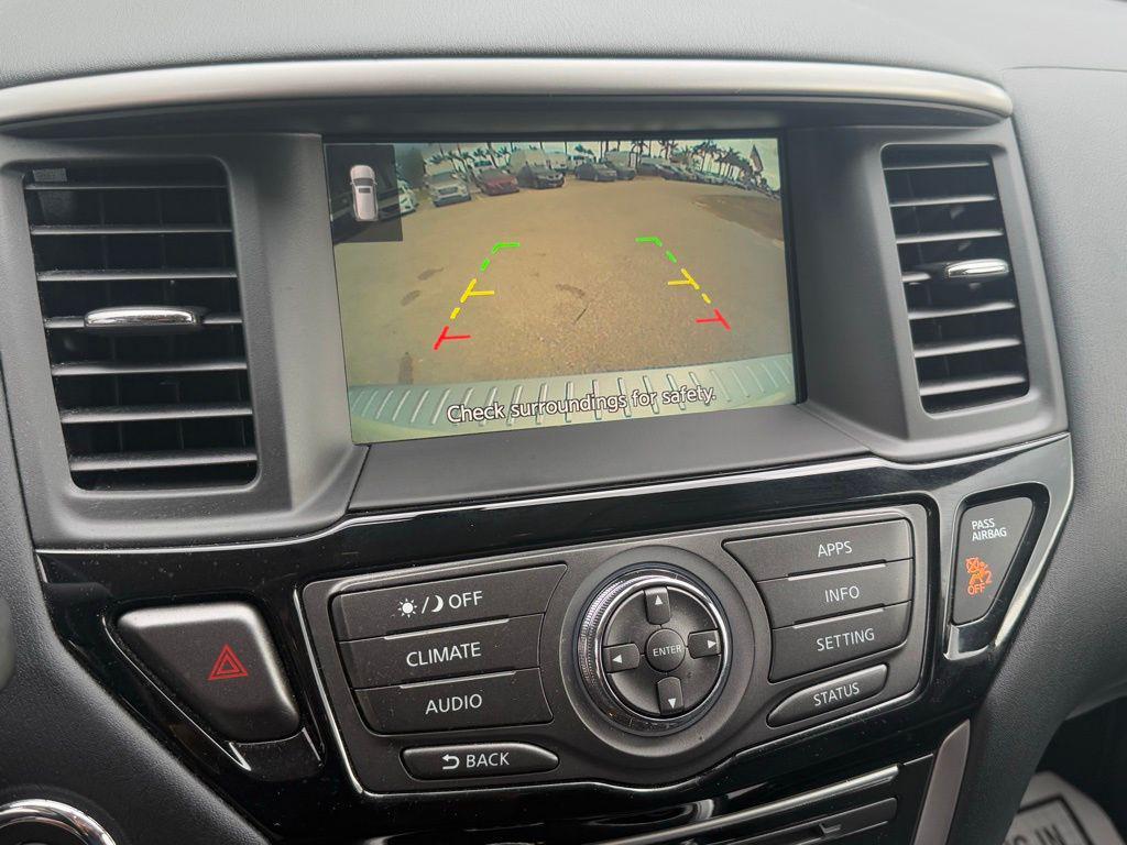 used 2020 Nissan Pathfinder car, priced at $13,547