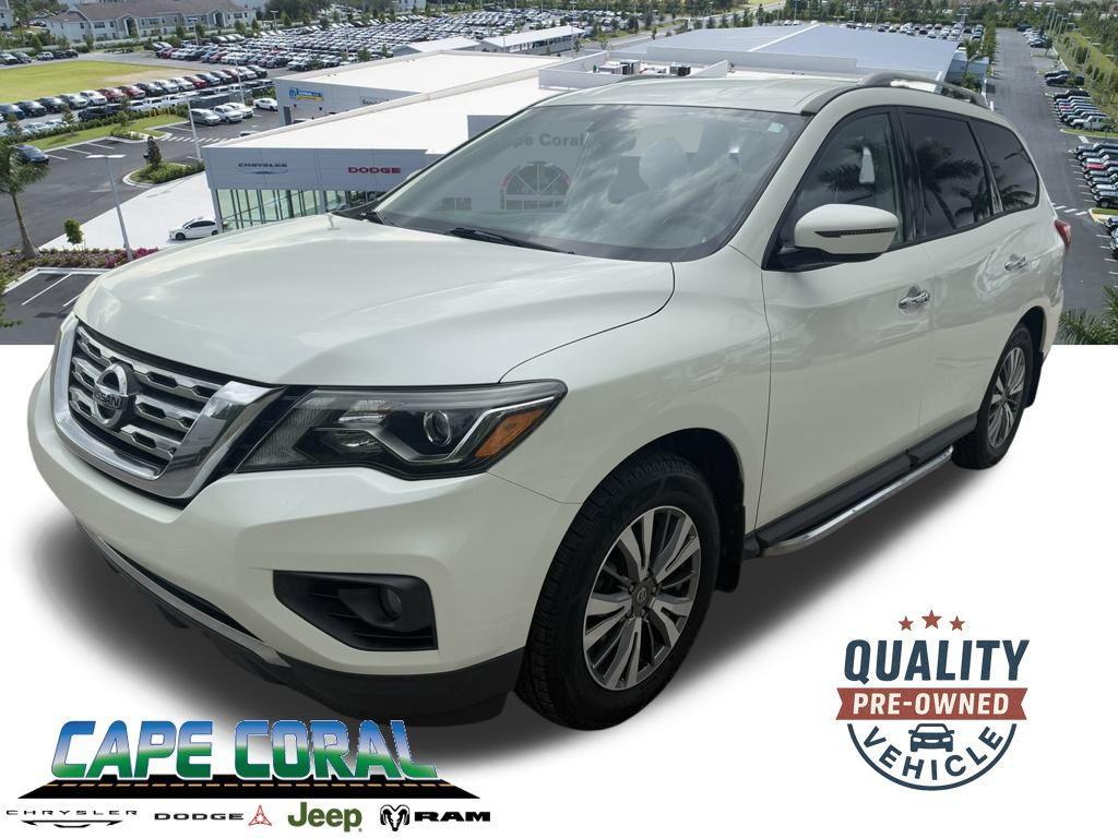 used 2020 Nissan Pathfinder car, priced at $13,547