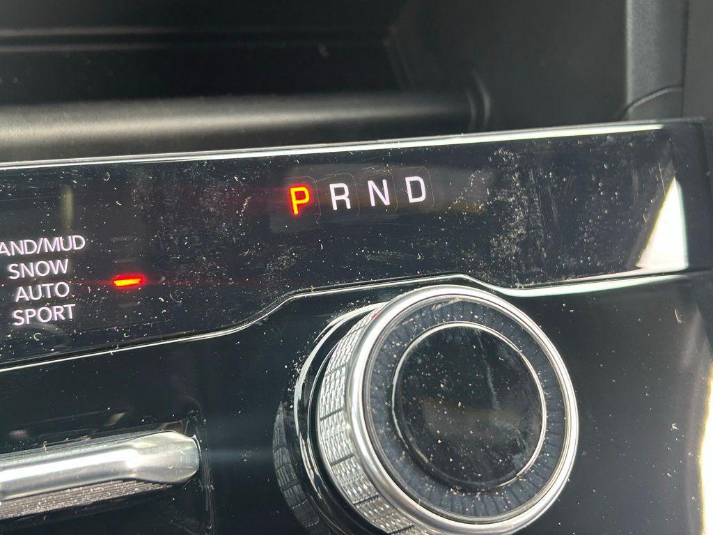 new 2025 Jeep Grand Cherokee car, priced at $41,884