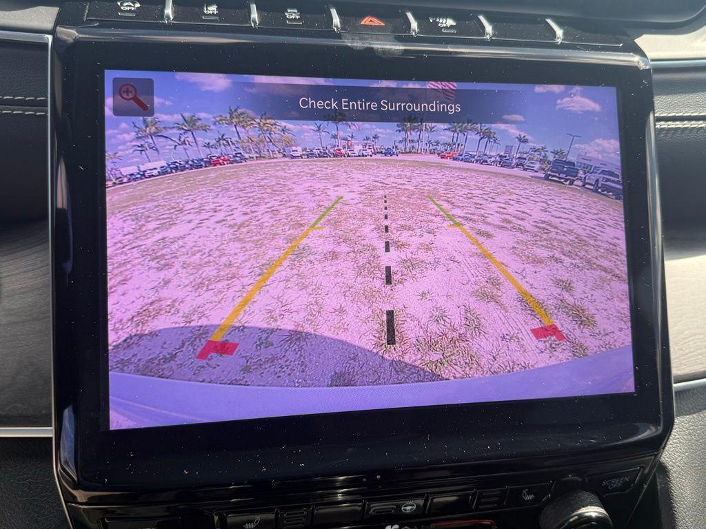 used 2025 Jeep Grand Cherokee car, priced at $39,363