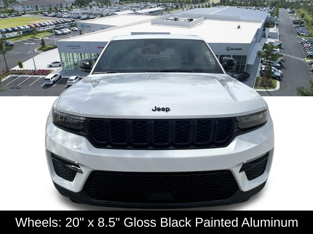 new 2025 Jeep Grand Cherokee car, priced at $41,884