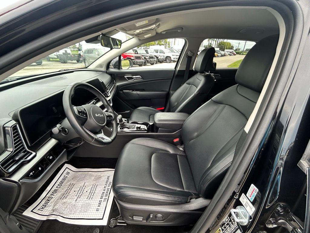 used 2024 Kia Sportage car, priced at $25,420