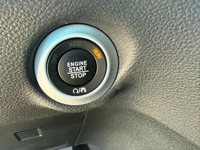 new 2025 Chrysler Pacifica car, priced at $41,096