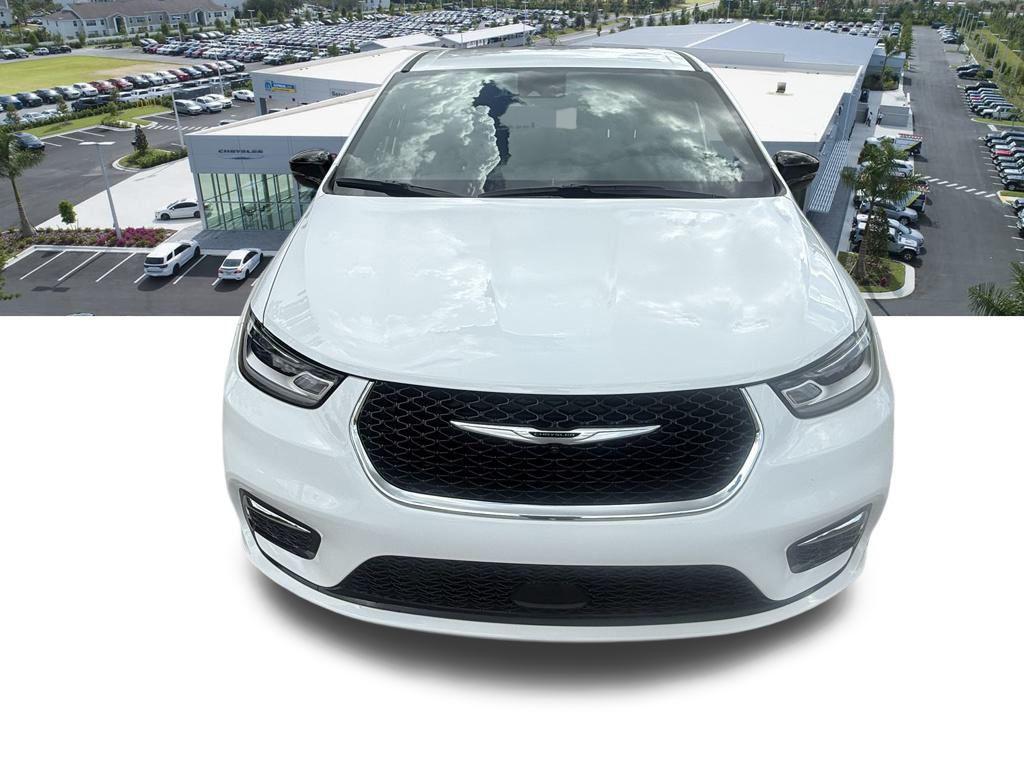 new 2026 Chrysler Pacifica car, priced at $44,240