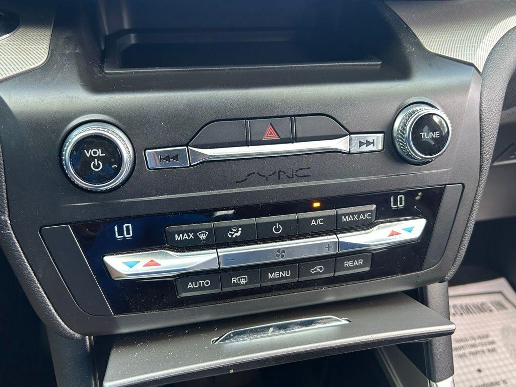 used 2020 Ford Explorer car, priced at $20,959