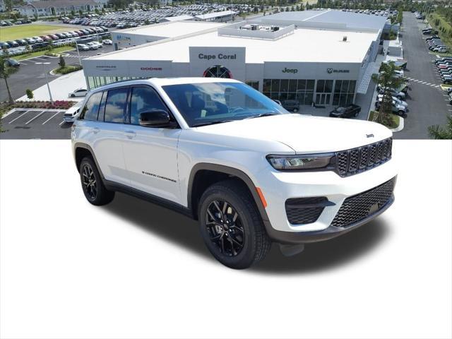 new 2025 Jeep Grand Cherokee car, priced at $43,605