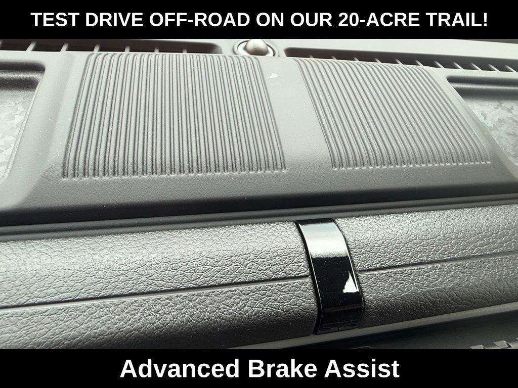 new 2025 Jeep Wrangler car, priced at $50,075