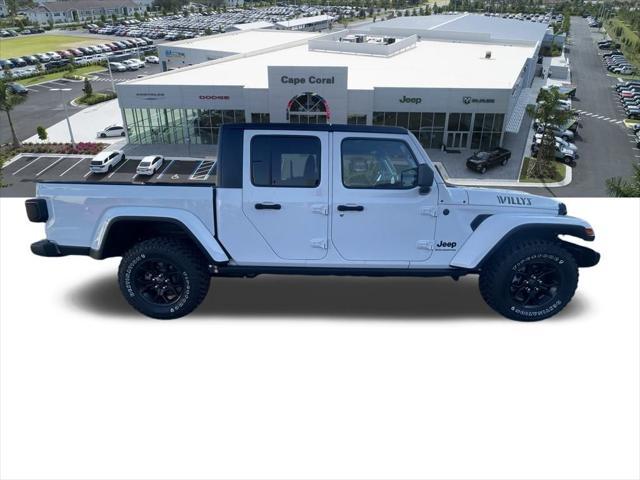 new 2025 Jeep Gladiator car, priced at $46,551