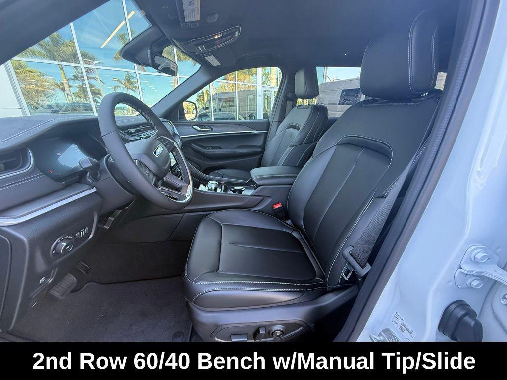 new 2025 Jeep Grand Cherokee L car, priced at $43,265