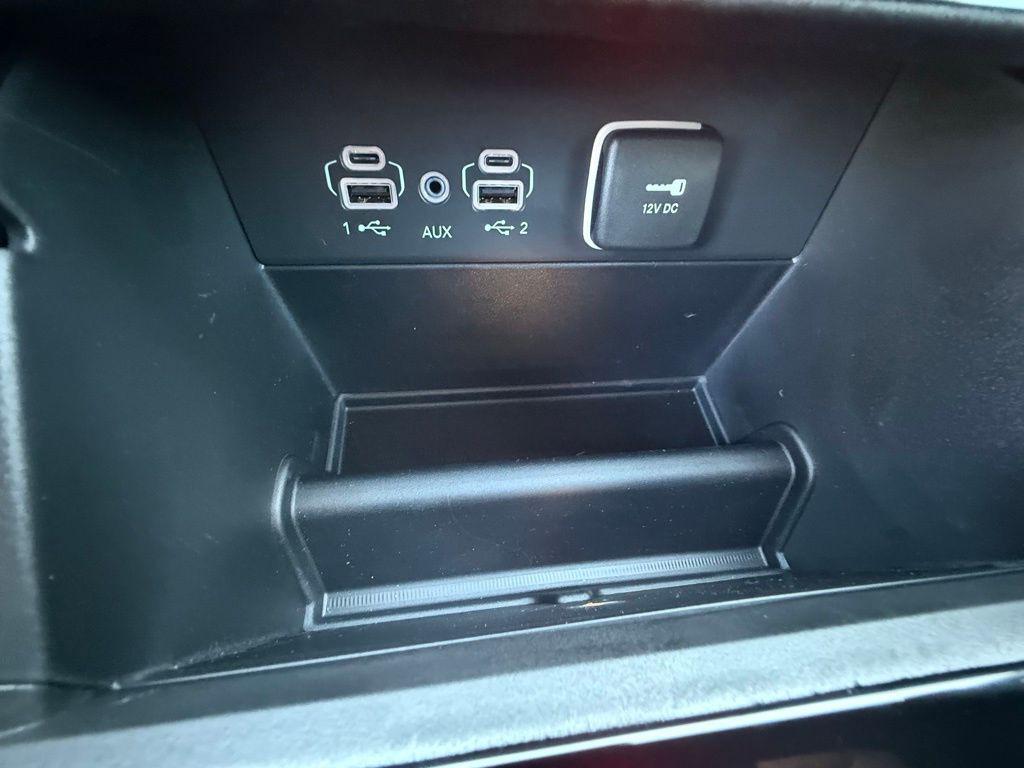 new 2025 Jeep Grand Cherokee L car, priced at $43,265